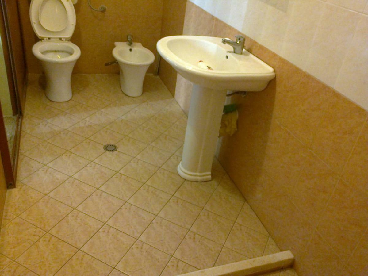 Vlorë Mullaj Guest House מראה חיצוני תמונה